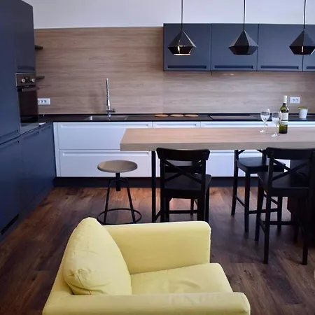 Paligo Apartment